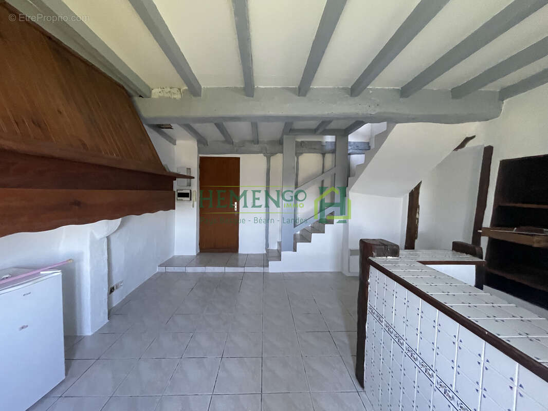 Maison à DOMEZAIN-BERRAUTE