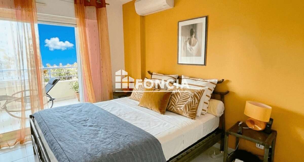 Appartement à SAINT-RAPHAEL