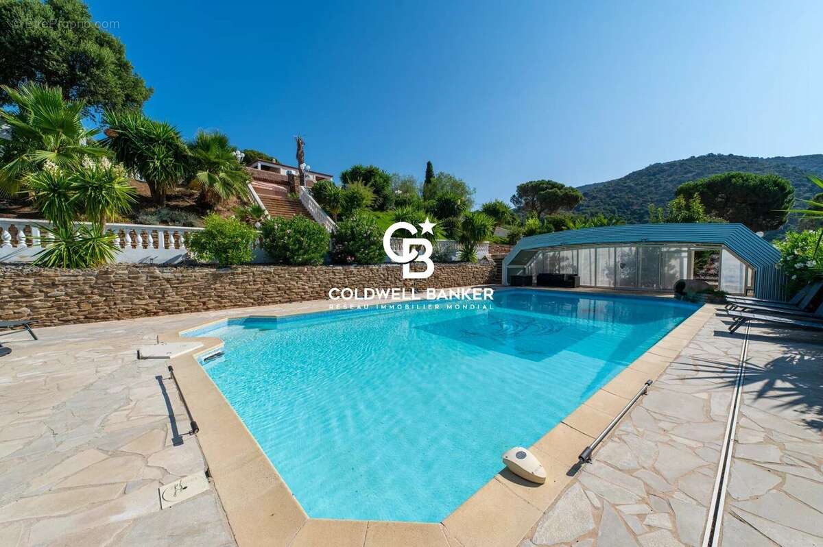 Villa de plain-pied avec panorama exceptionnel sur la Méditerranée - photo 25