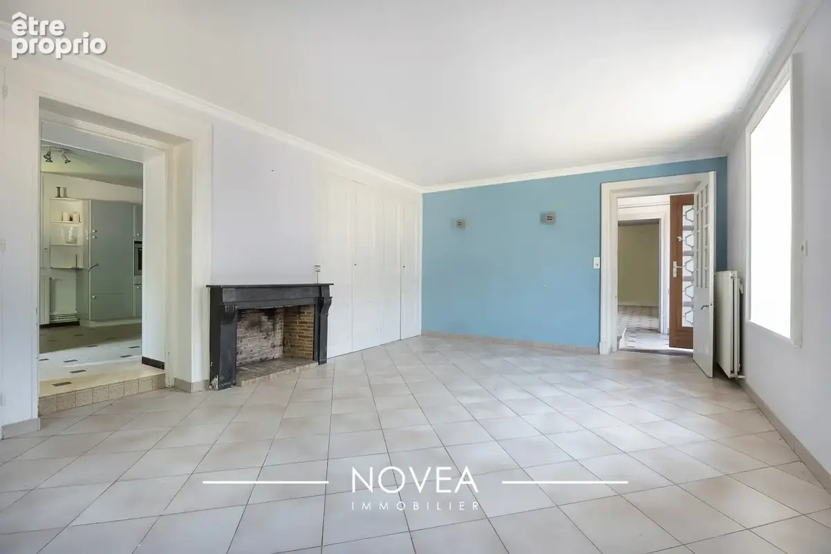 Maison 5 pièces 147 m² à vendre à Dardilly (69570) - photo 4