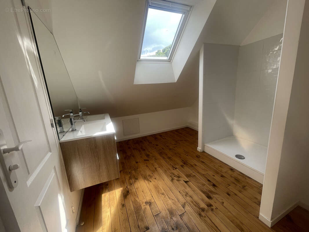 Maison à PONT-SAINTE-MAXENCE