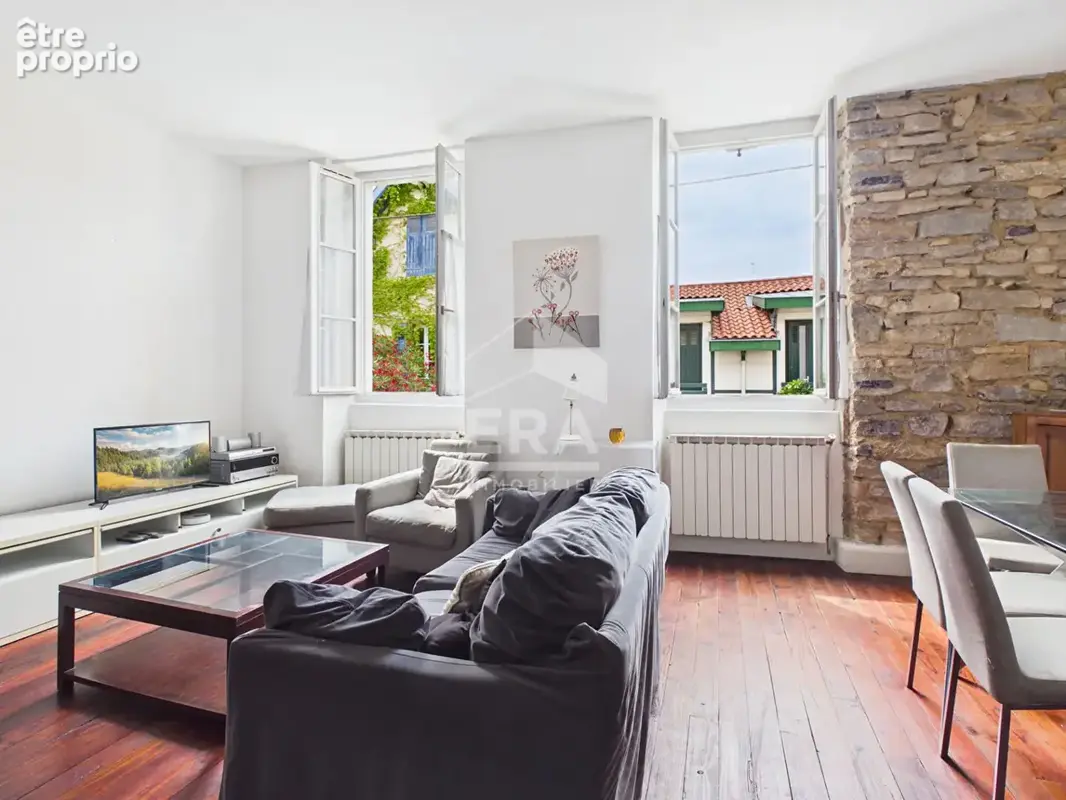 Vente - Biarritz Centre  -  charmant T3 en duplex avec cave - photo 2