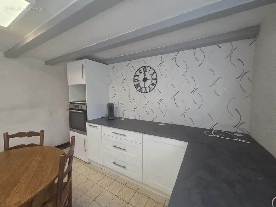 Maison 123 m² à Saint-Eloi  - photo 5