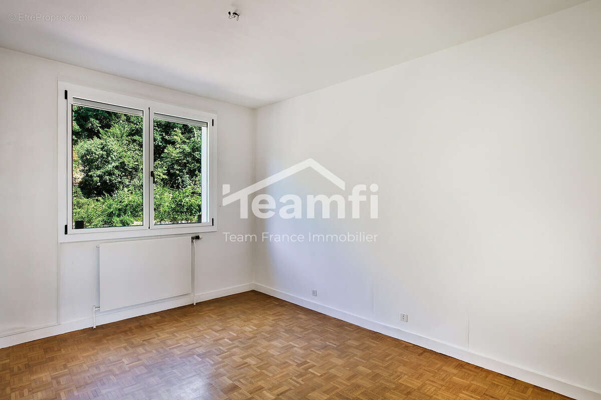 Appartement à CALUIRE-ET-CUIRE
