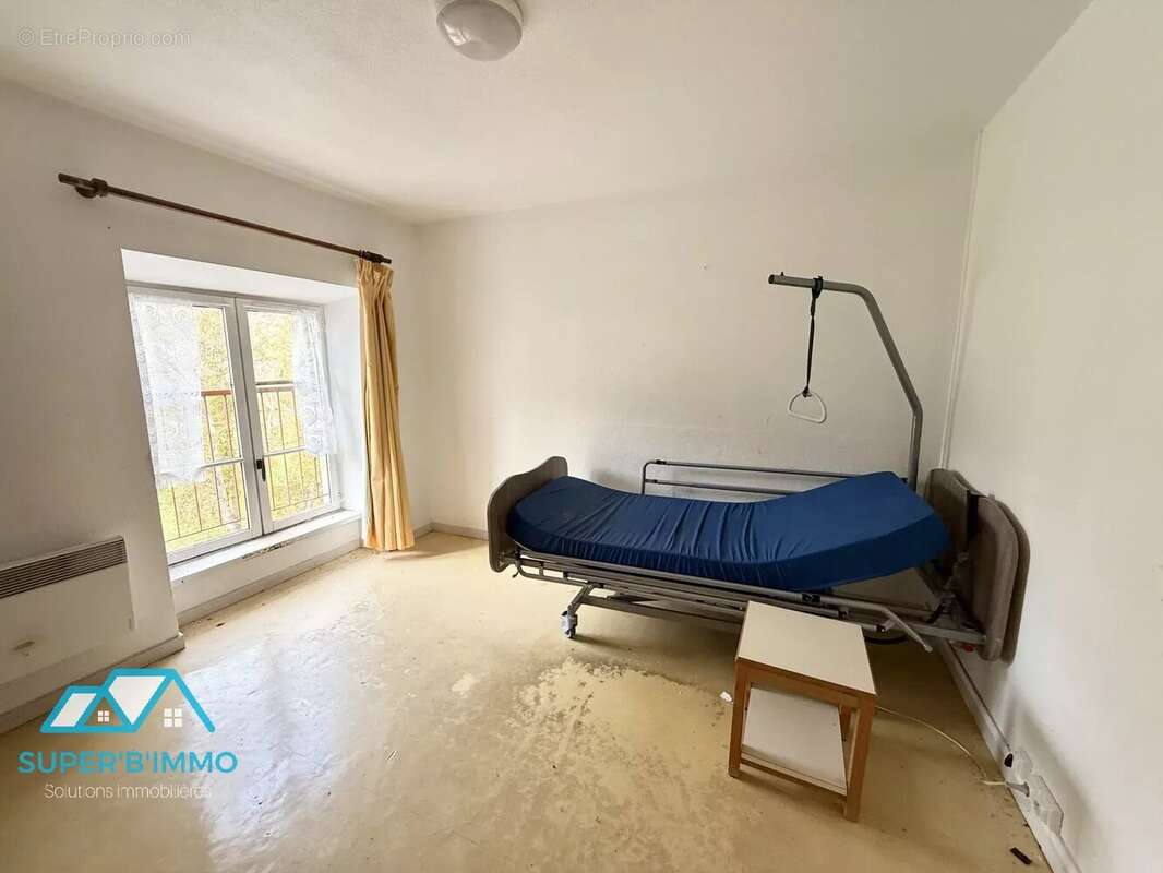 Appartement à LAVOUTE-CHILHAC