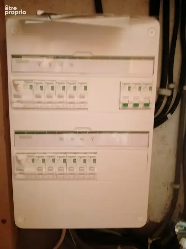 maison de village  sur 3 niveaux - photo 16
