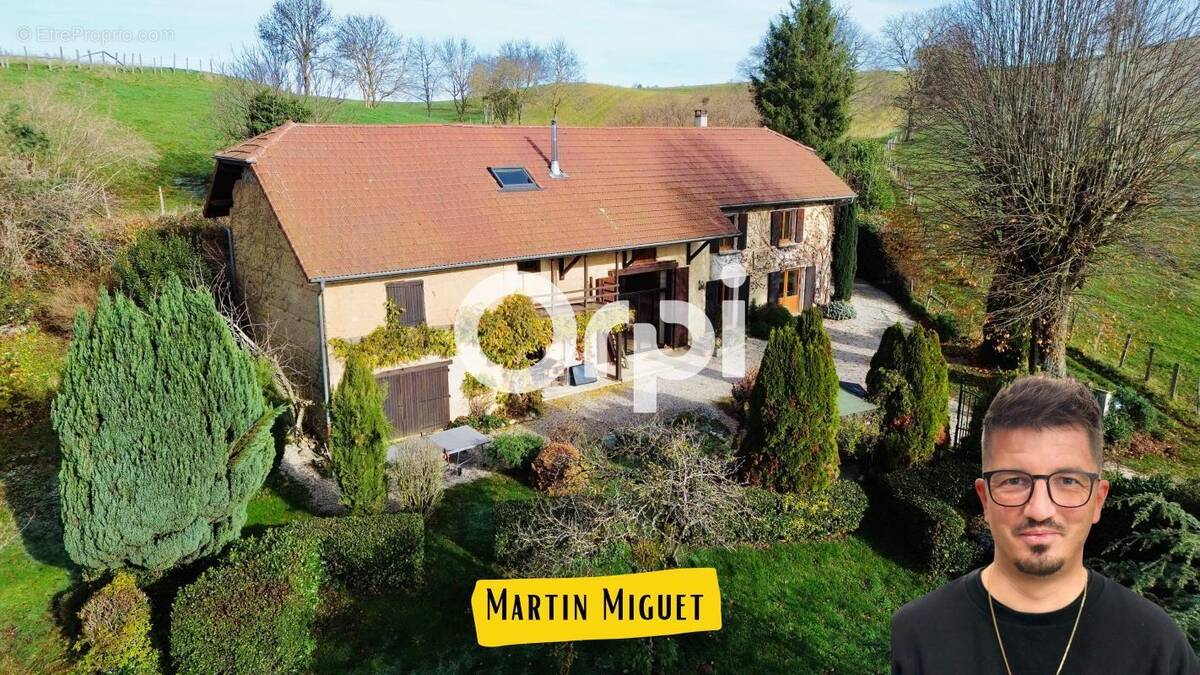 Maison à SAINT-GEOIRE-EN-VALDAINE