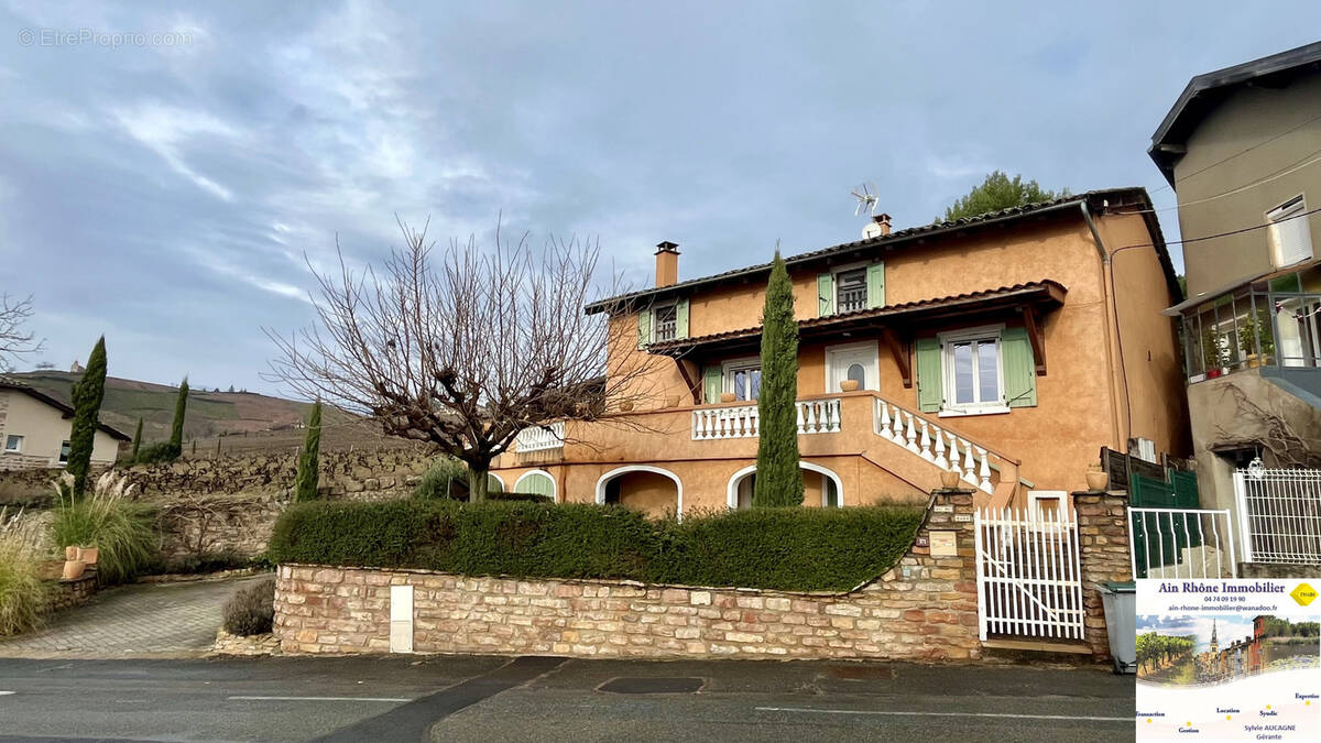 Maison à FLEURIE