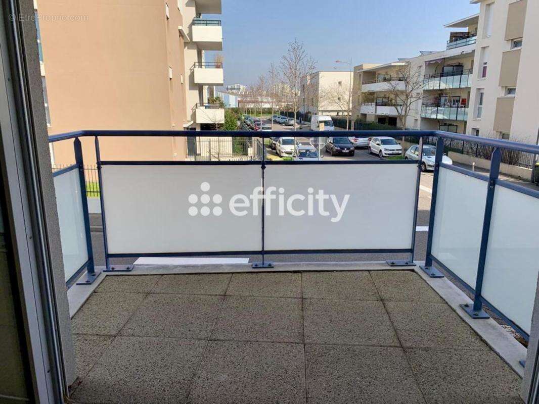 Appartement à MIONS