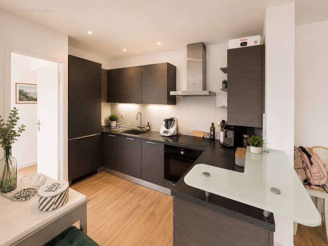Appartement à FONTENAY-LE-FLEURY