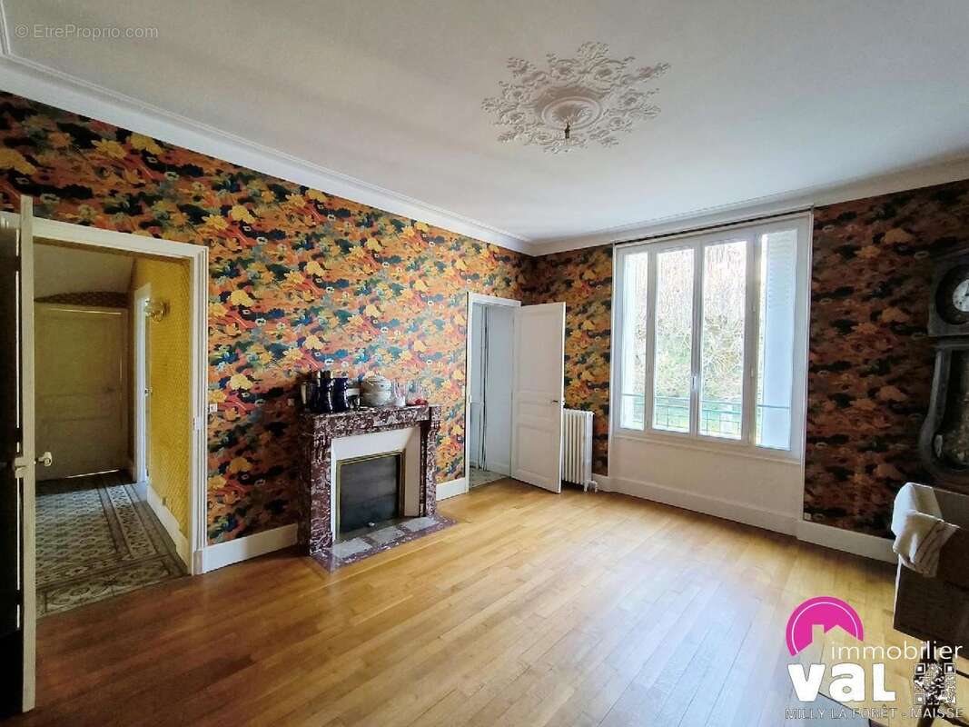 Maison à MILLY-LA-FORET