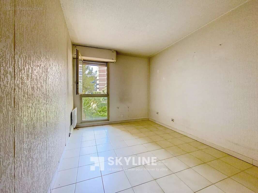 Appartement à MARSEILLE-6E
