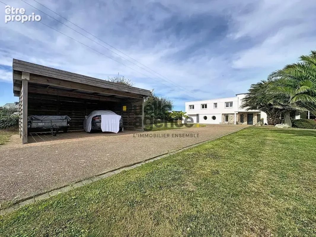 Maison d’architecte de 204 m² sur 2 000 m² de terrain - photo 4