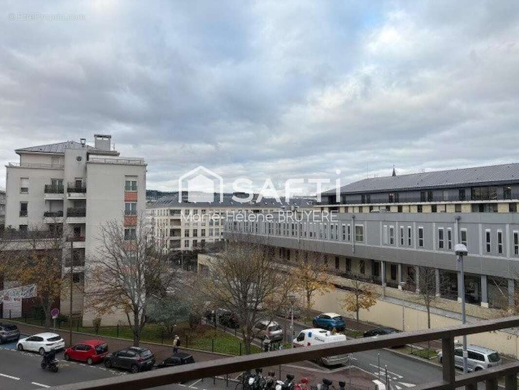 Photo 8 - Appartement à ISSY-LES-MOULINEAUX