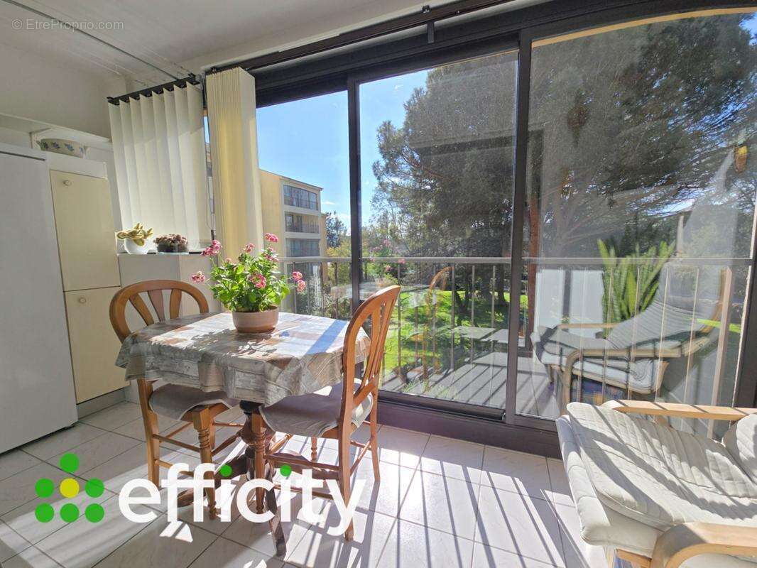 Appartement à FREJUS