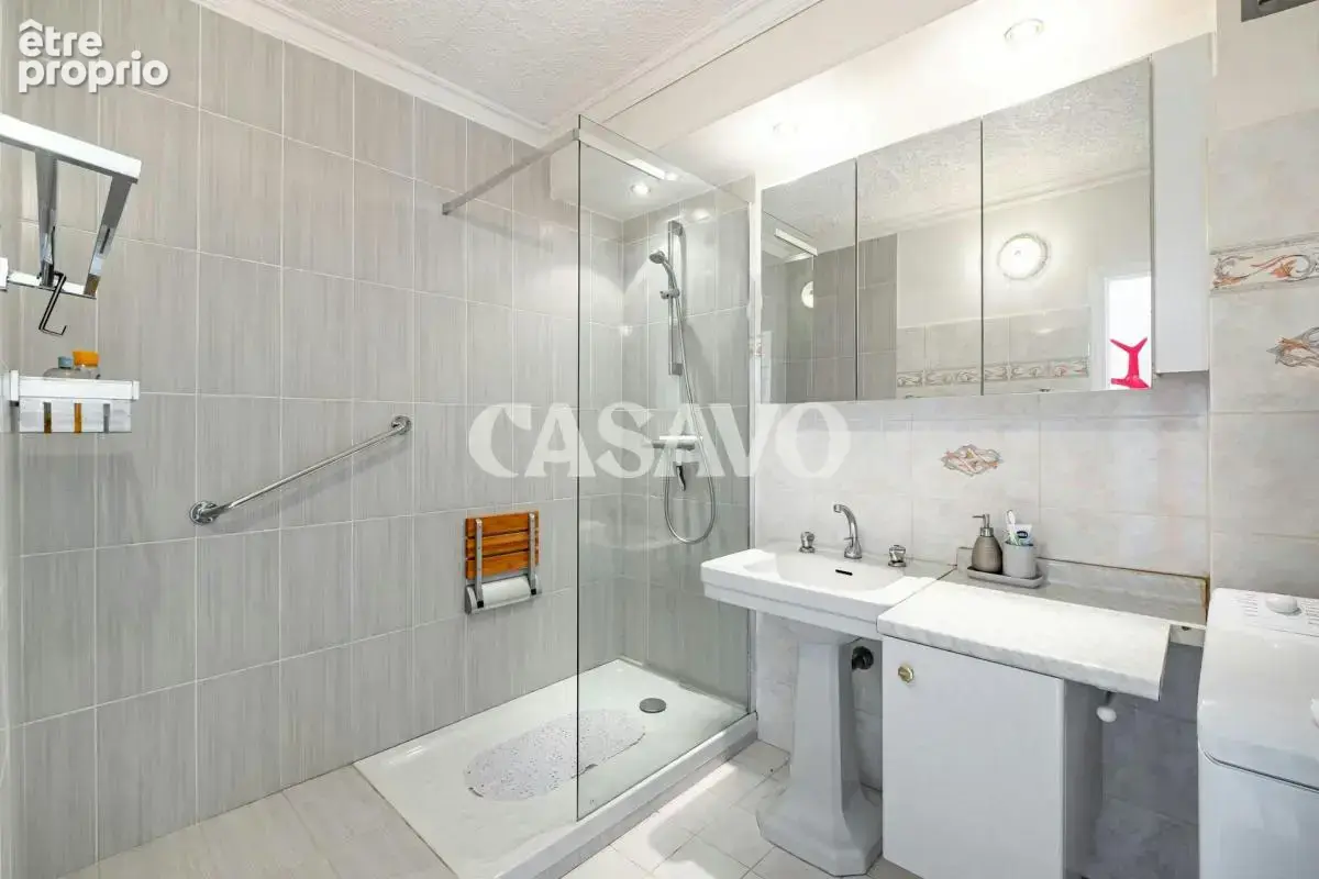 Vente Appartement 3 pièces de 57m² - 06600 Antibes - photo 6