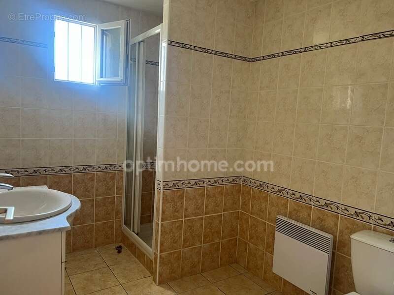 Maison à PLOUER-SUR-RANCE