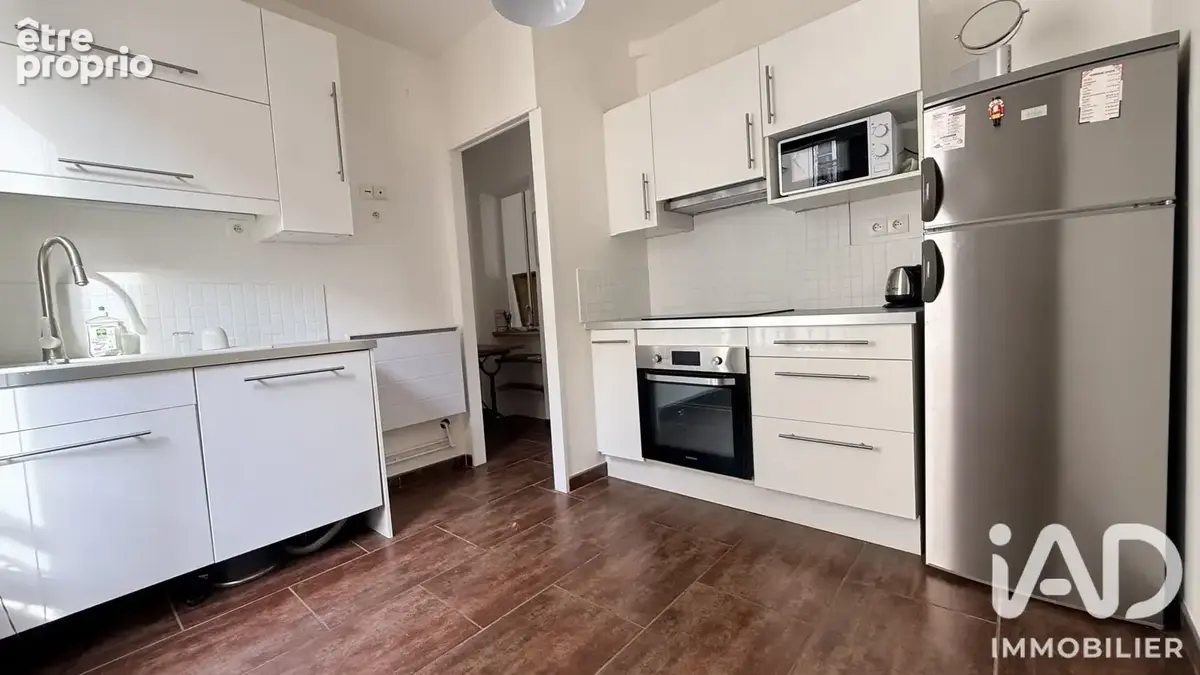 Photo 1 - Appartement à PARIS-17E