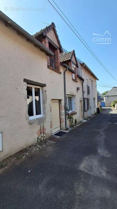 A VENDRE, Vineuil Bourg, maison 3 chambres + pièces aménageables - photo 13