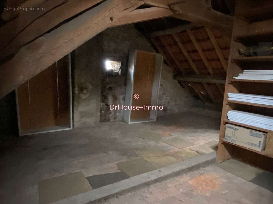 Maison à LORMES