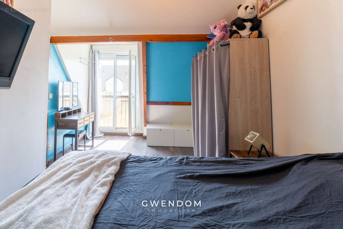 Appartement à TORCY