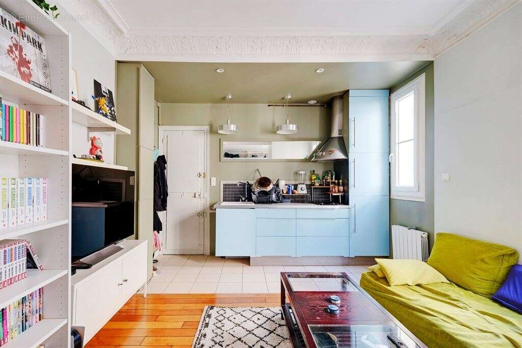 Appartement à PARIS-17E