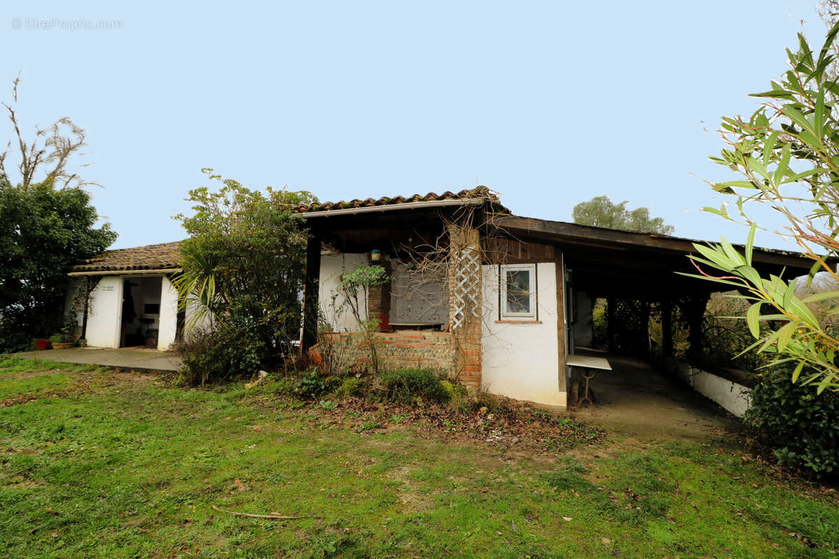 Maison à LOMBEZ
