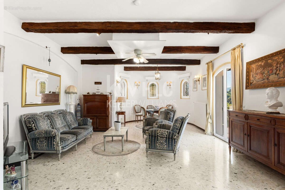 Maison à GRASSE