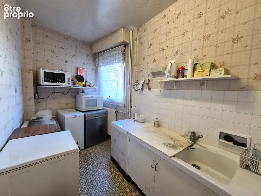 Centre-ville de Blois : appartement 80 m² + place de parking + cave - photo 5