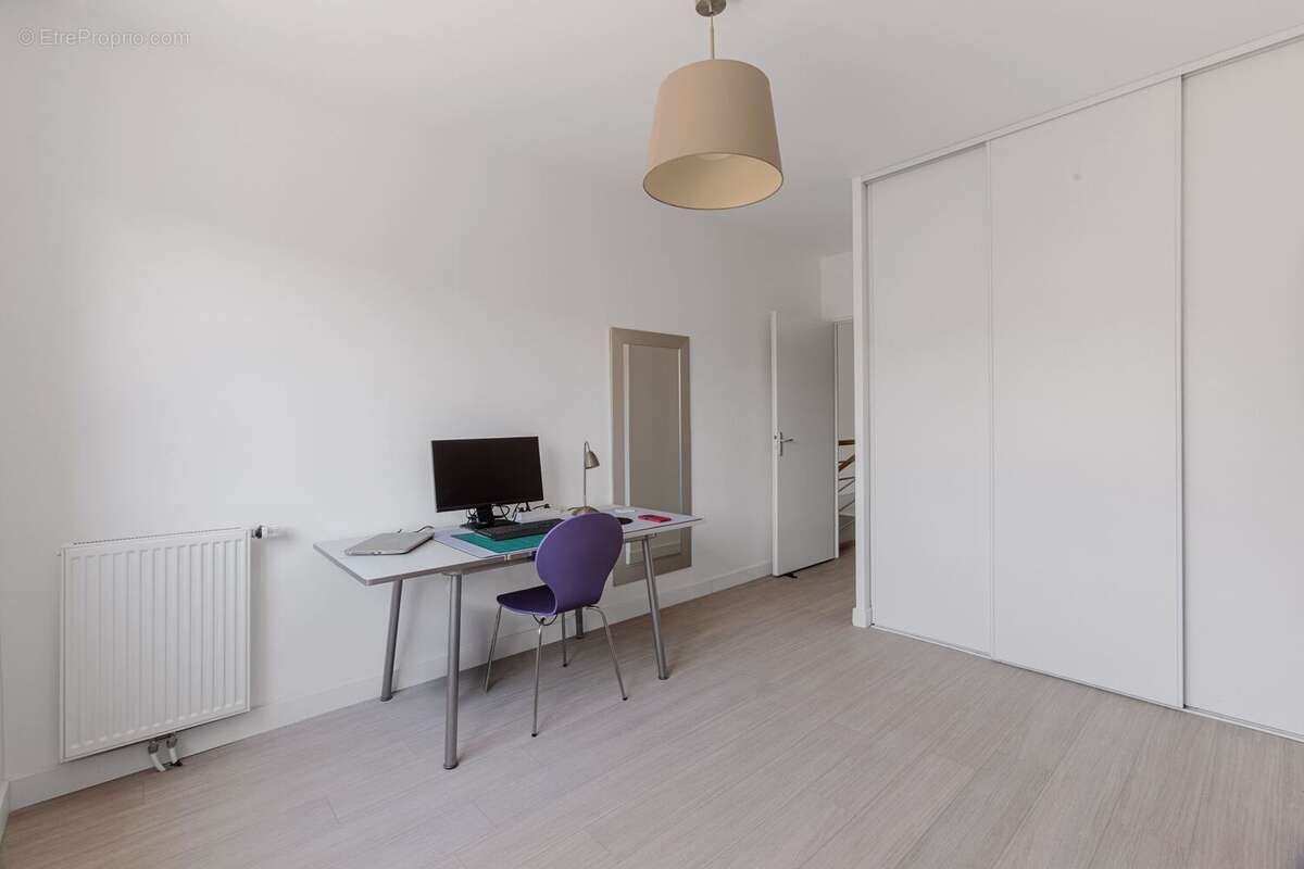 Appartement à AUZEVILLE-TOLOSANE