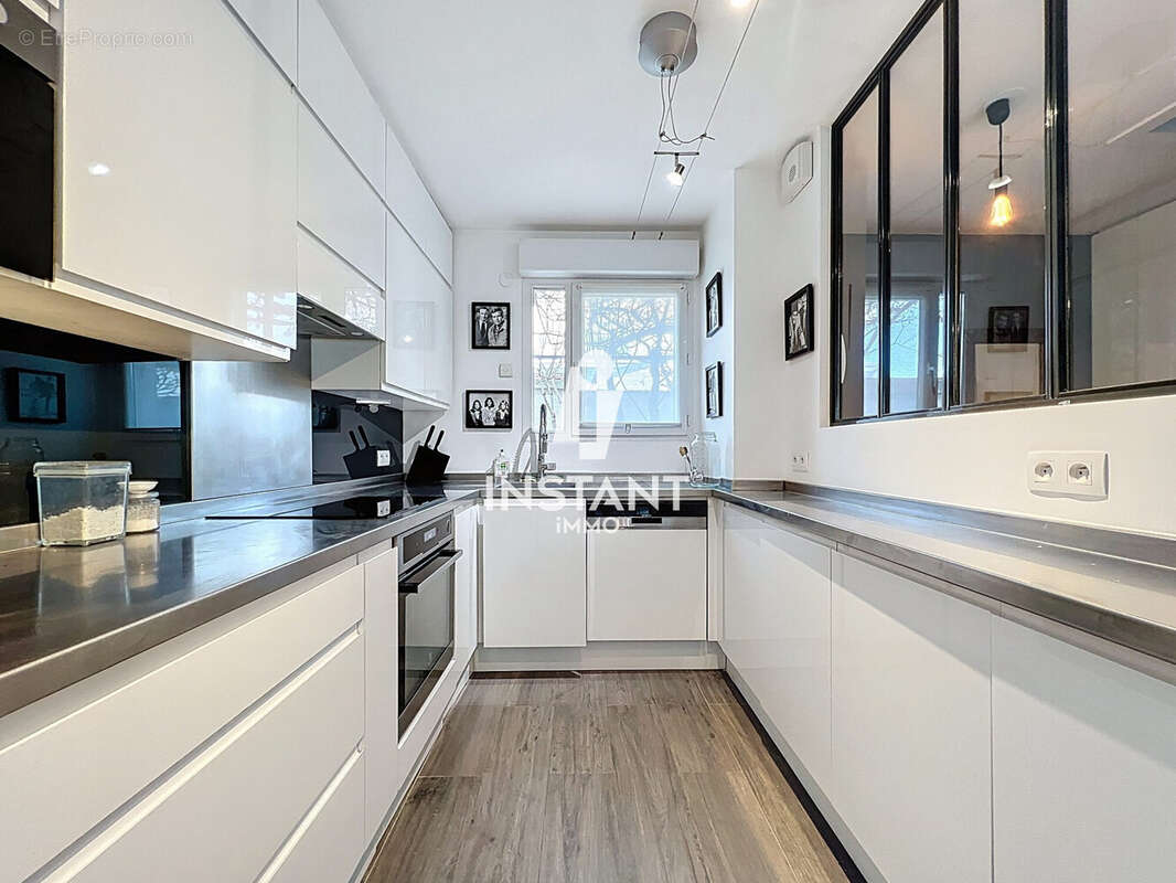 Maison à LA GARENNE-COLOMBES