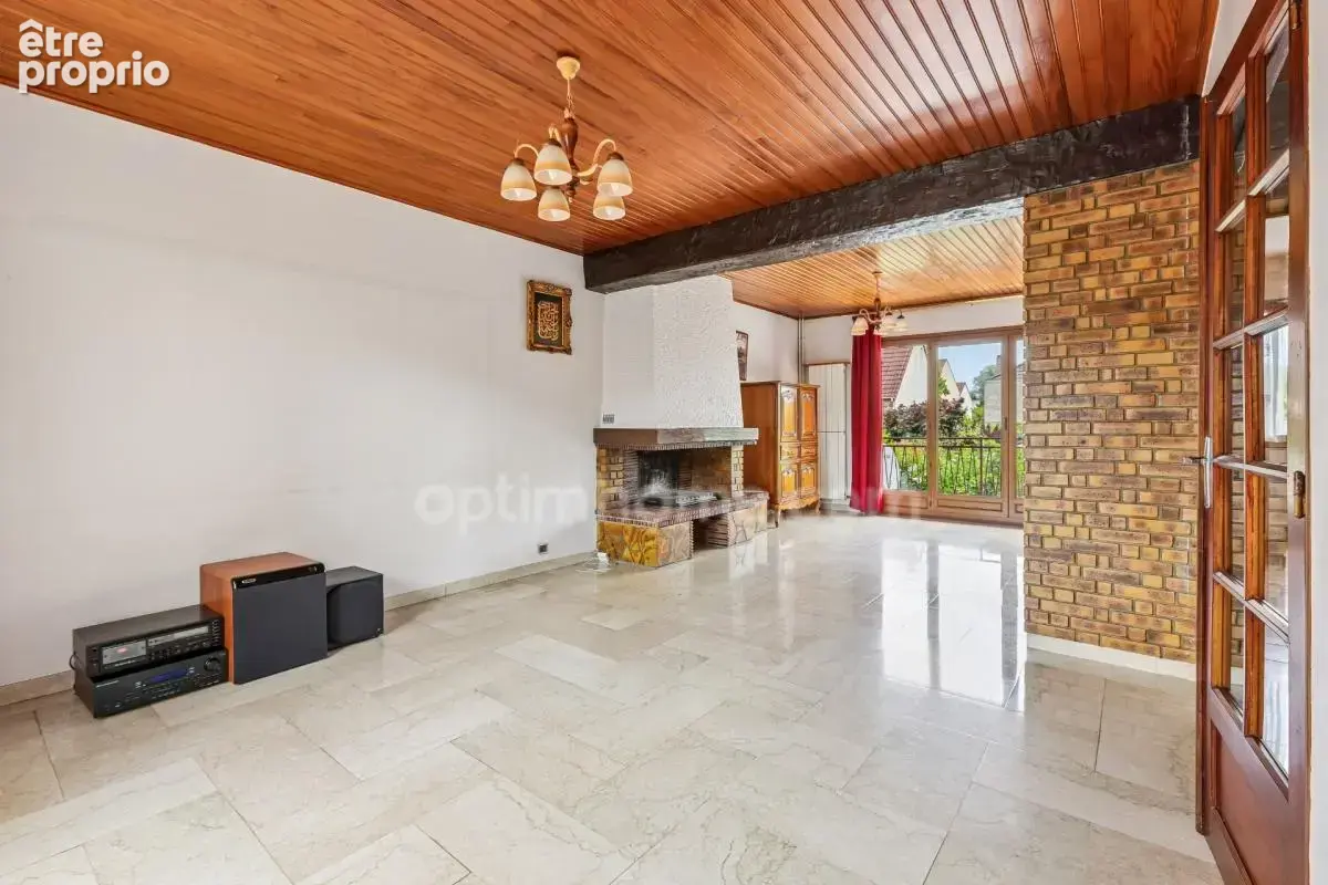 Maison familiale 129 m² habitables + sous-sol total – Terrain 365 m² - photo 4