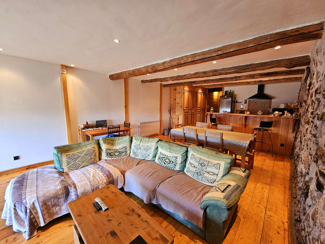 Appartement à SAINT-PONS