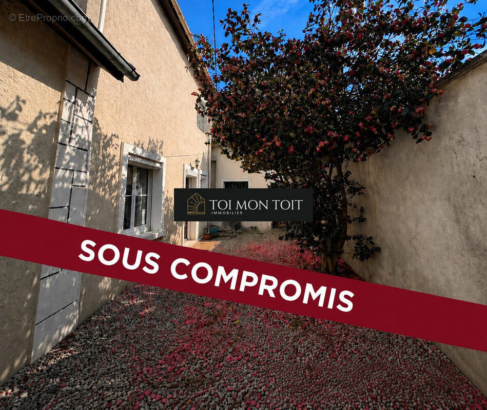 Maison 95 m² à Survilliers  - photo 1