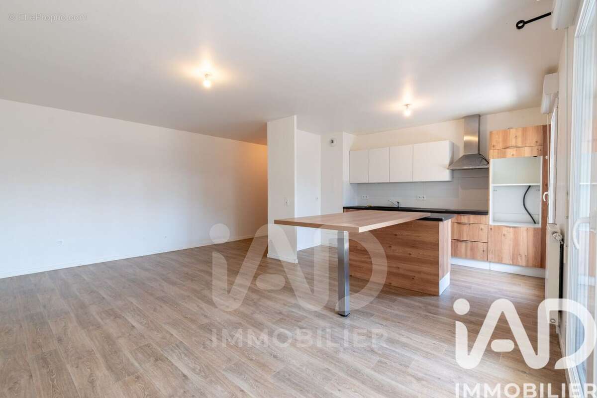Photo 7 - Appartement à CERGY