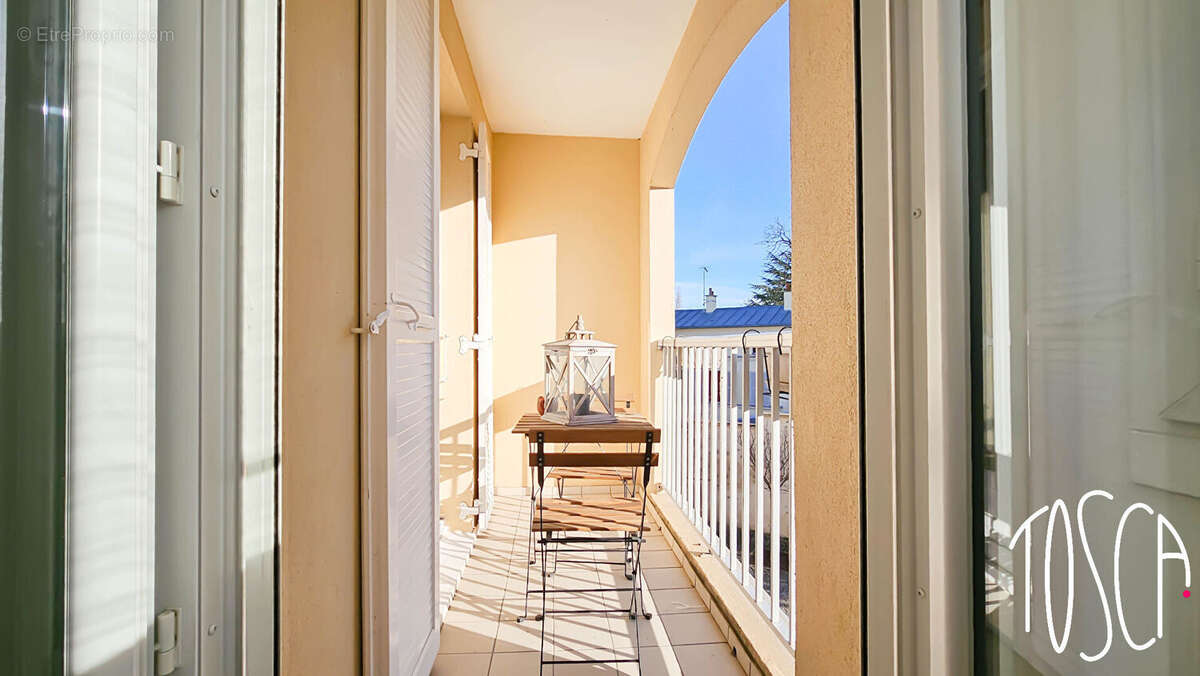 Appartement à THIAIS