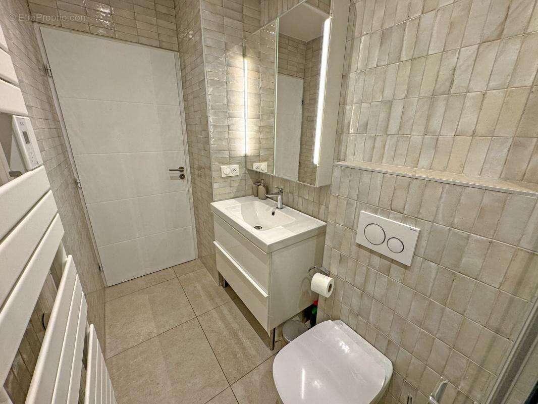 Front de mer à Nice, 2 pièces de 66m² avec jardin de 55m² - photo 17