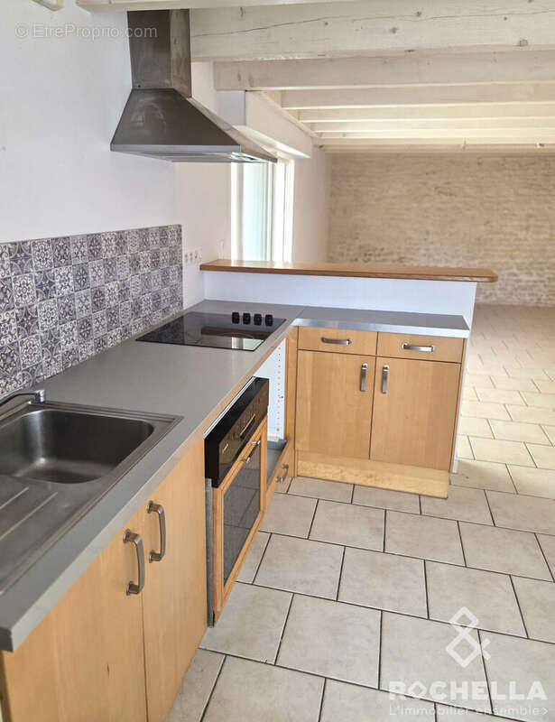 Maison 78 m² à Saint-Sauveur-D'aunis  - photo 4