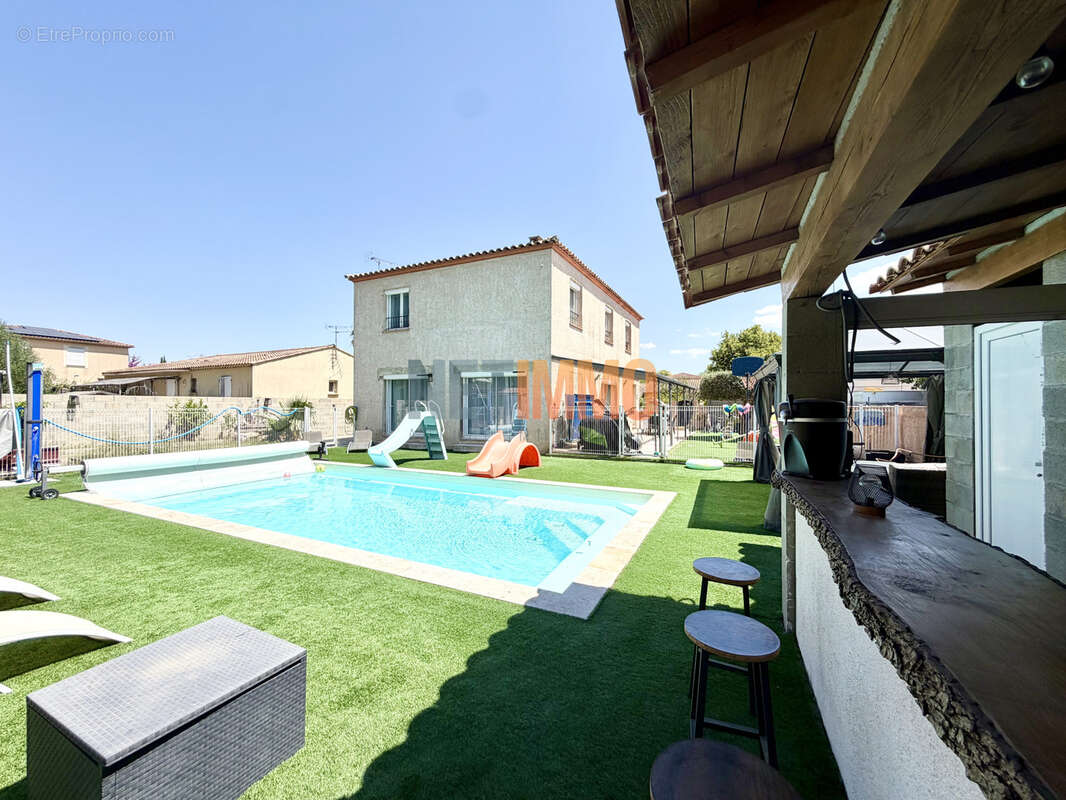 Maison à CALVISSON