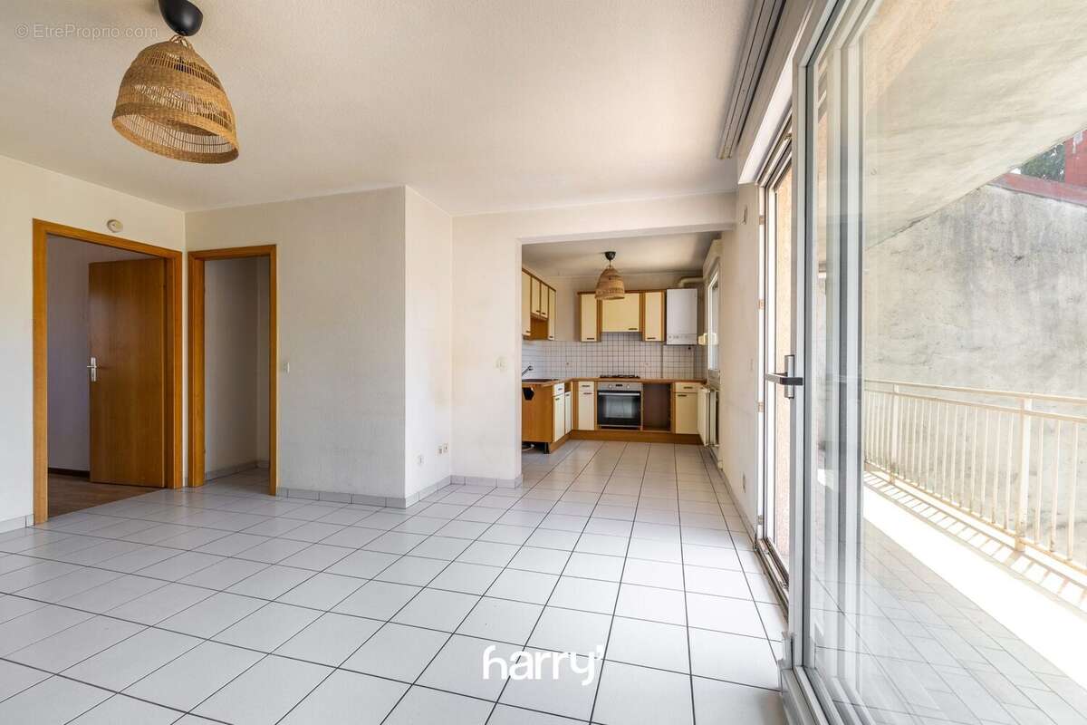 Appartement 57 m² à Pontarlier  - photo 2