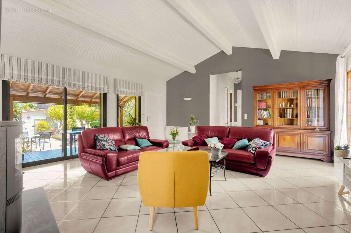 Maison à VILLENEUVE-TOLOSANE