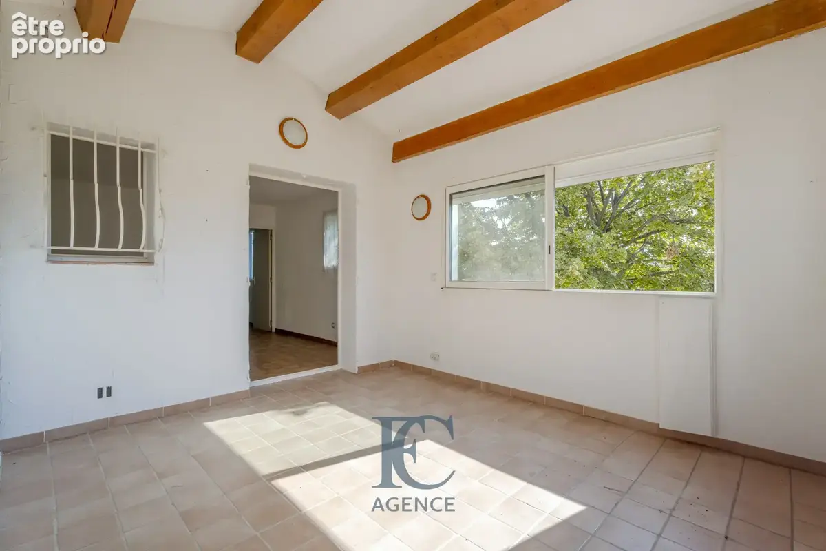 Maison de campagne à rénover au cœur des vignes - photo 8