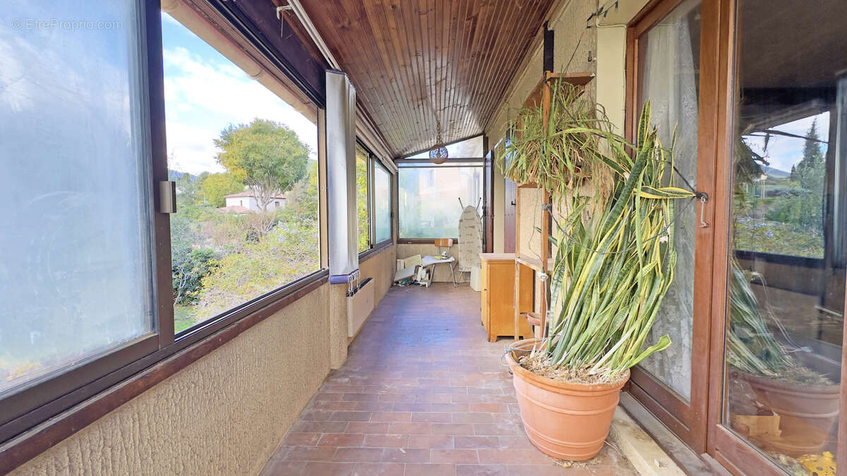 Maison à LA VALETTE-DU-VAR