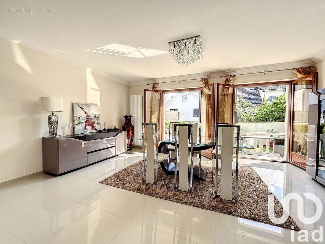 Photo 2 - Maison à ORMESSON-SUR-MARNE