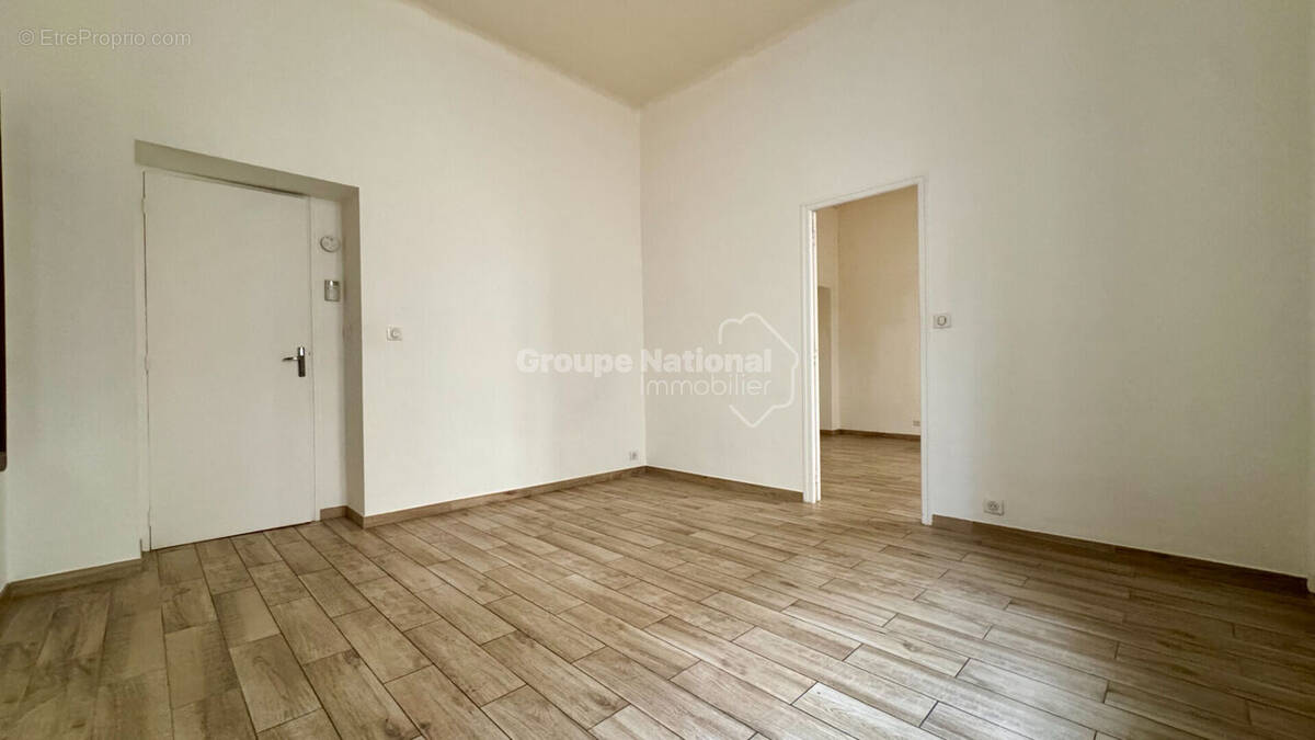 Appartement à NIMES