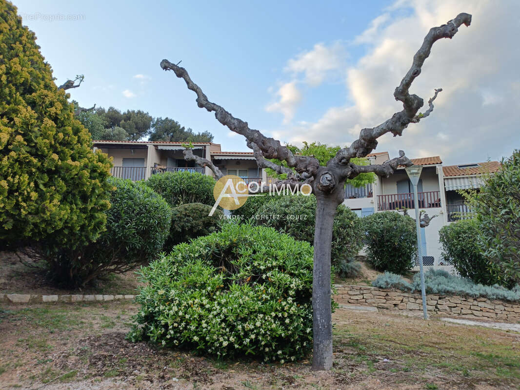 Appartement à SIX-FOURS-LES-PLAGES