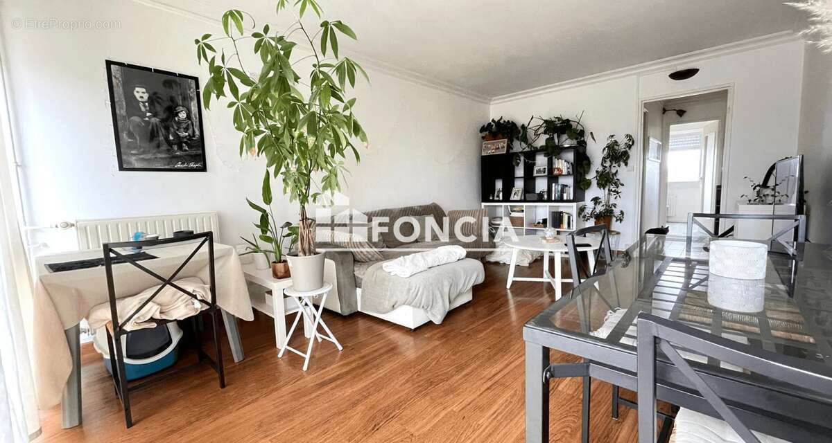 Appartement à NANTES