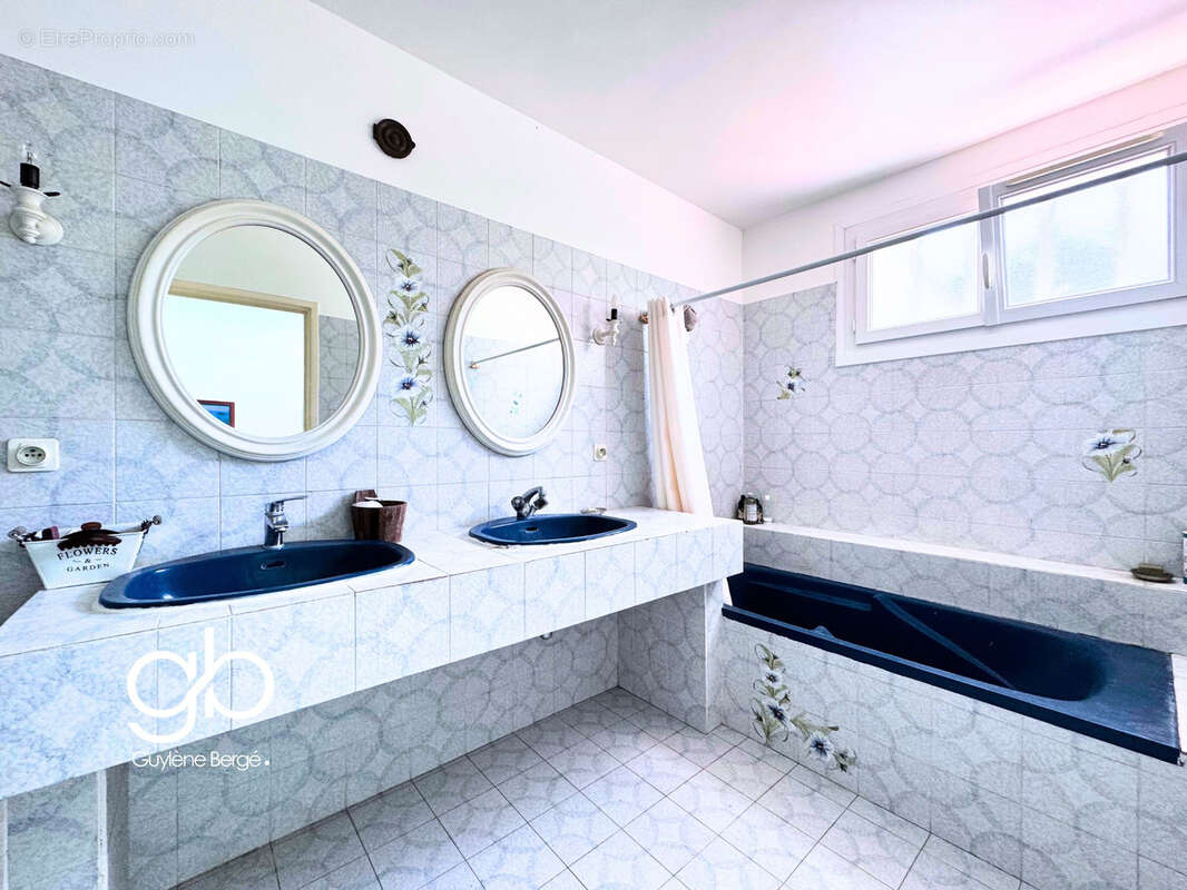 Maison à CASTELNAU-LE-LEZ