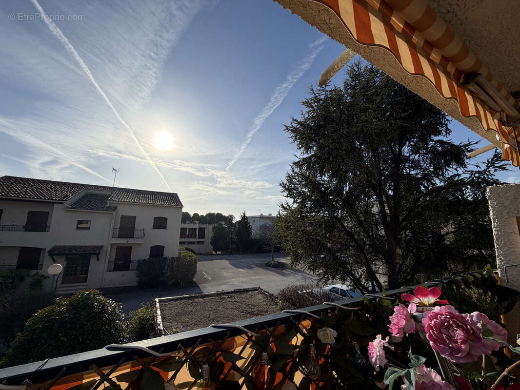 Appartement à SAINT-CYR-SUR-MER