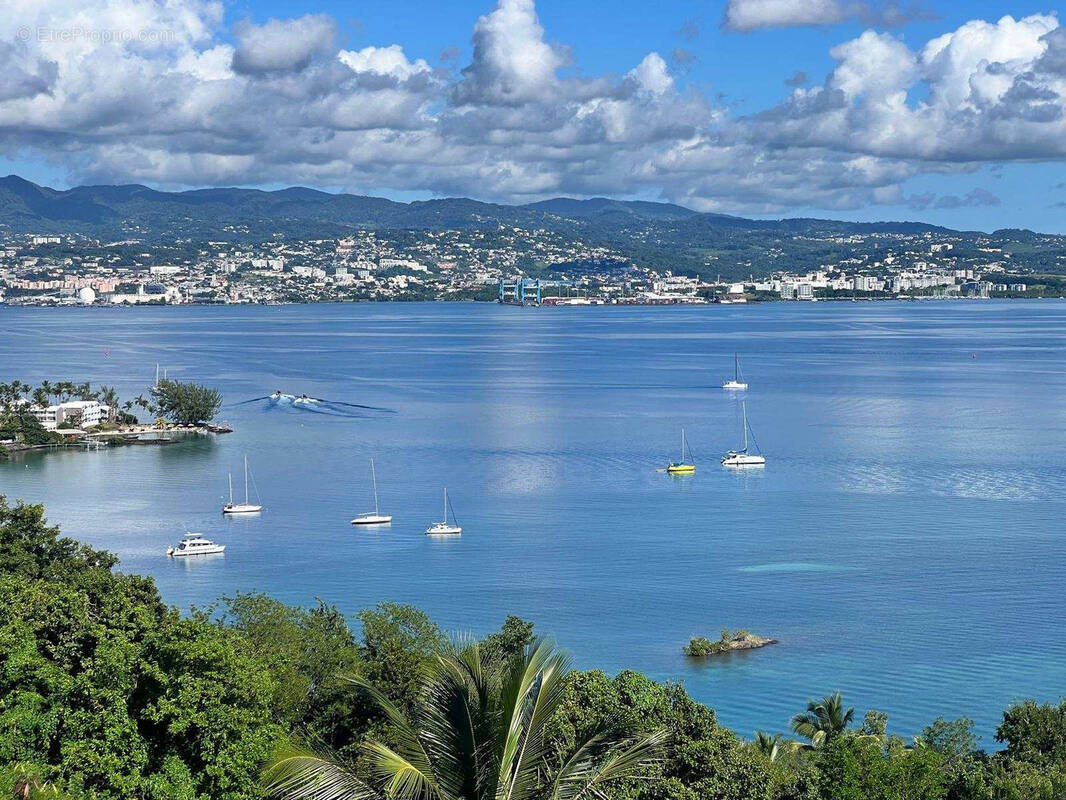 Appartement à LES TROIS-ILETS